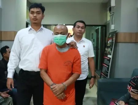 Warga Sidayu Gresik Dijebloskan ke Penjara Usai Menyetubuhi Anak Dibawah Umur Sampai Hamil Foto BeritaJatim.com