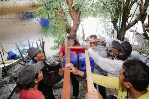 Puluhan Nelayan di Sekitar PTFI Gresik Sumringah Foto BeritaJatim.com