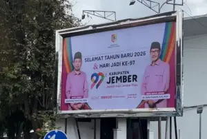 Makna Baliho Bupati dan Wabup Jember Jelang Akhir Tahun Foto BeritaJatim.com