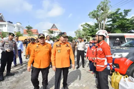 Apel Siaga Bencana Pasuruan, Bupati Rusdi: Normalisasi Sungai Untuk Antisipasi Banjir Foto BeritaJatim.com