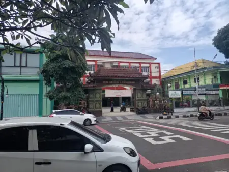 Viral Dugaan Pungli SMKN 1 Ponorogo, Klarifikasi Sekolah: Bukan Iuran, Tapi Sumbangan Foto BeritaJatim.com
