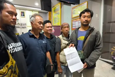 Jurnalis Ngawi Laporkan Dugaan Penghalangan Kerja Usai Diusir saat Liput SPPG Foto BeritaJatim.com