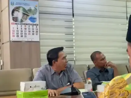 Dinding Sungai Gembong Rusak 70 Persen, DPRD Kota Pasuruan Desak Penanganan Darurat Foto BeritaJatim.com