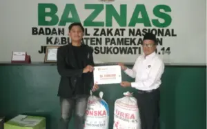 Solidaritas, IMABA Pamekasan Salurkan Donasi Bagi Korban Banjir di Aceh dan Sumatera Foto BeritaJatim.com