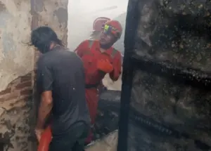 Dua Toko di Pamekasan Ludes Dilalap Si Jago Merah Foto BeritaJatim.com