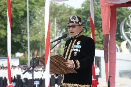 Bupati Sampang Serahkan SK 3.245 Tenaga PPPK Paruh Waktu Foto BeritaJatim.com