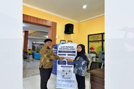 Warga Blitar-Tulungagung Tak Perlu Cemas! “Sasitelang” Imigrasi Jamin Barang Hilang Saat Urus Paspor Foto BeritaJatim.com
