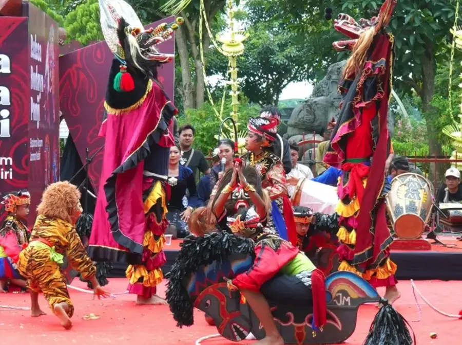 Reksa Budaya Panji, Angkat Kesenian Jaranan Khas Kabupaten Kediri Foto BeritaJatim.com