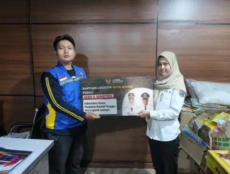 Bantuan dan Donasi Bencana Sumatra Tersalurkan, Mbak Wali : Semoga Bisa Menjadi Penyemangat Foto BeritaJatim.com