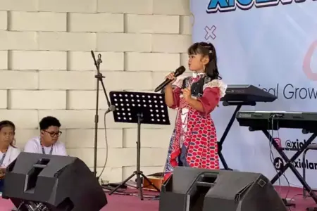 Panggung Kecil Mimpi Besar, Cara Asyik Siswa di Blitar Isi Liburan Lewat Home Concert Foto BeritaJatim.com