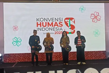 Perhumas Kampanyekan ‘Bicara Baik’ di KHI 2025 Surabaya, Tekankan Inovasi Humanis dan Etika di Era AI Foto BeritaJatim.com