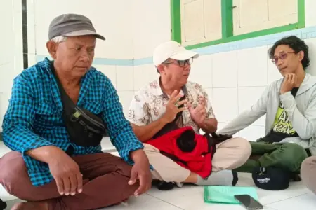 Besok Tenggat Pengosongan, Warga Taman Pelangi Surabaya Tagih Janji Ganti Rugi Flyover Foto BeritaJatim.com