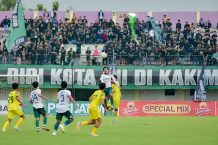 Persatu Tuban Tahan Imbang Triple’s Kediri 1-1 di Laga Pembuka Liga 4 Jawa Timur Foto BeritaJatim.com